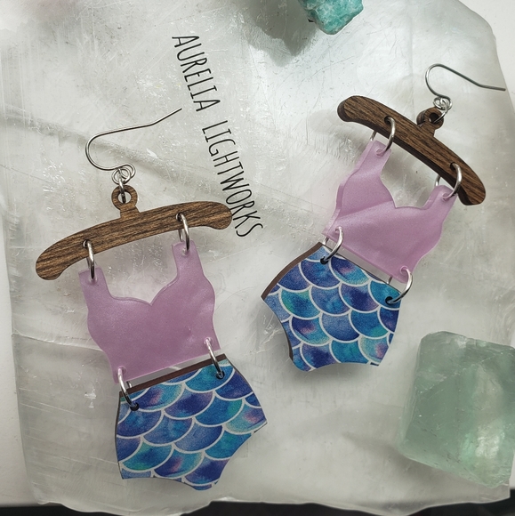 Mermaid scale bikini laser cut earrings - Picture 6 of 9